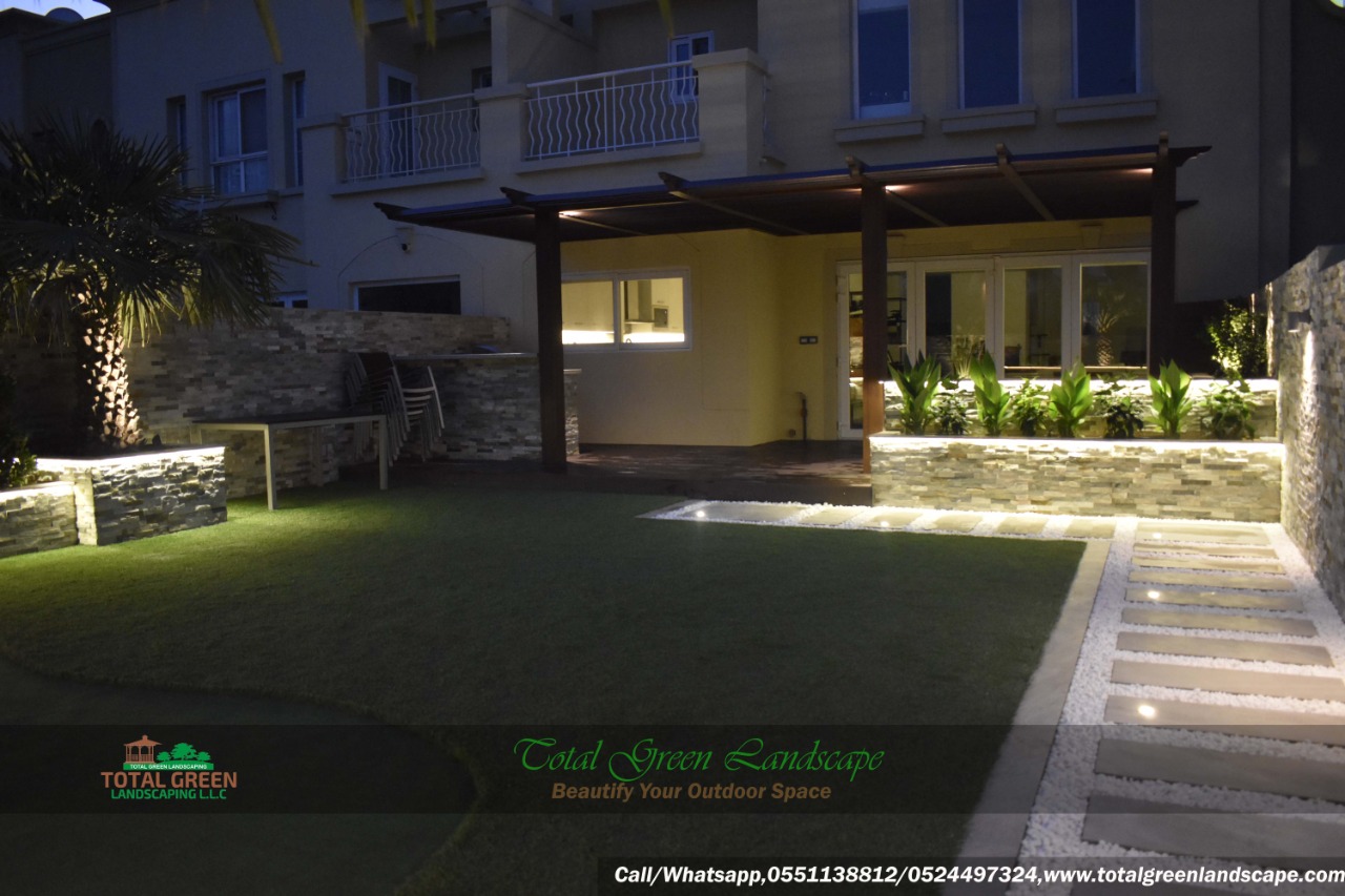 LANDSCAPE CONTRACTOR IN ARABIAN RANCHES